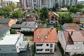 KUĆA S TRI STANA, PRODAJA, ZAGREB, DUBRAVA, Zagreb, Famiglia