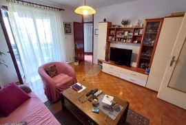 PRODAJA, STAN, STOJA, 3 SS+DB, Pula, Apartamento