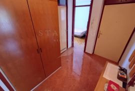 PRODAJA, STAN, STOJA, 3 SS+DB, Pula, Apartamento