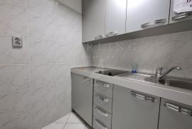 POSLOVNI PROSTOR, PRODAJA, ZAGREB, UTRINA, 60 m2, 3-soban, Zagreb, Immobili commerciali