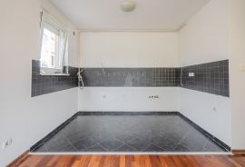 STAN, PRODAJA, ZAGREB, BLATO, 76 m2, 3-SOBAN, Zagreb, Flat