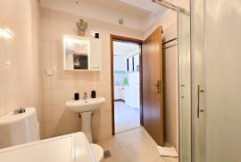 Stan + 2 Apartmana s vrtom  300m od mora, Poreč, Poreč, Daire