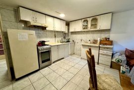 STAN, PRODAJA, ZAGREB, MAKSIMIR, 85 m2, 4-soban, Maksimir, Appartamento