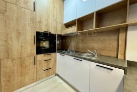 STAN, PRODAJA, ZAGREB, MAKSIMIR, KVATERNIKOV TRG, 33 m2, 2-soban, Zagreb, Wohnung