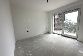 STAN+GARAŽA, NOVOGRADNJA, PRODAJA, SAMOBOR, 167 m2, 6s, Samobor, Apartamento