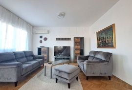 STAN, NAJAM, ZAGREB, PANTOVČAK, 177 m2, 4-soban, Zagreb, Wohnung