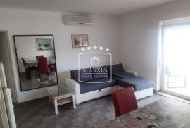 Maslenica - stan 59m2 PRVI RED do mora! 176000€, Jasenice, Appartement