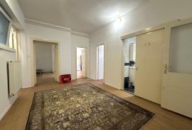 STAN, PRODAJA, ZAGREB, DONJI GRAD, 187 m2, 5-sobni, Zagreb, Apartamento