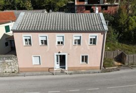 Šarmantna kuća s pogledom na more u mirnom zaleđu Crikvenice, Vinodolska Općina, Casa