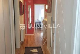 Zagreb, Palmotićeva, lijep dvosoban stan u centru grada, NKP 60 m2, Zagreb, Appartamento