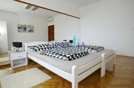 Pavlovac - za najam za 10 osoba, Opatija, Appartment