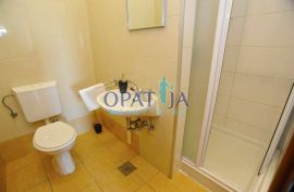 Pavlovac - za najam za 10 osoba, Opatija, Appartment