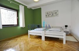 Pavlovac - za najam za 10 osoba, Opatija, Appartment