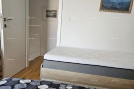 Stan Prodaje se stan 300 m od mora, blizu Novigrada., Novigrad, Appartement