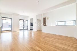 Eksluzivno, Remete, Gospočak, četverosoban penthouse  s ostavom i 2 PM NKP 135 m2, Zagreb, Kвартира