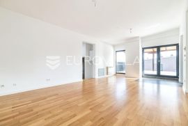 Eksluzivno, Remete, Gospočak, četverosoban penthouse  s ostavom i 2 PM NKP 135 m2, Zagreb, Appartamento