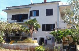 Haus im Dorf mit Blick nach meer, Italy, Дом