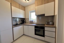 Otok Krk, Malinska - predivan apartman 2S+DB, Malinska-Dubašnica, Apartamento