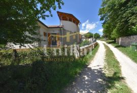 Villa s bazenom u srcu Istre, Žminj, Дом