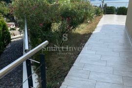 OPATIJA, vrhunski uređen stan za najam od 114,40 m2 3s+db, Opatija, Apartamento