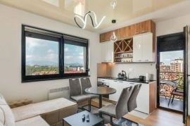 Prodajem apartman na Zlatiboru, Čajetina, Flat