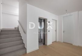 OPATIJA, CENTAR - penthouse u novogradnji s krovnim bazenom iznad centra Opatije, idilično okruženje, Opatija, Appartment