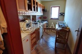 Istra, kuća s ugost. objektom i 4 apartmana, Umag, Casa