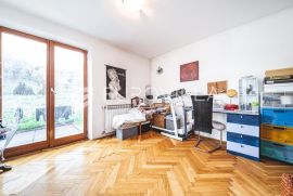 Zagreb, Sveti duh, kompletno opremljena kuća 200m2 na zemljištu od 600m, 5 VPM, Zagreb, Casa