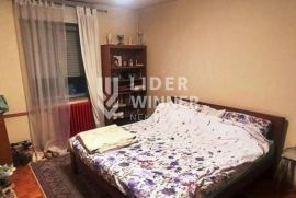 Funkcionalan, okružen zelenilom ID#130845, Voždovac, Wohnung