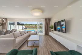 Kuća Prodaje se moderna villa sa bazenom, 360 m2, Poreč!, Poreč, بيت