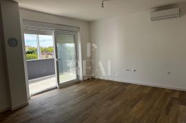 Matulji, stan u novogradnji, prizemlje, 74 m2, 2S+DB, Matulji, Daire