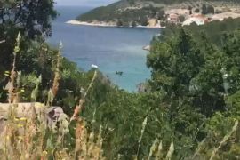 Zemljište uz more sa kompletnim projektima za vile, Hvar, Terra