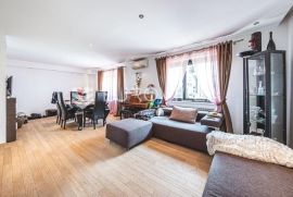 Zagreb, Trešnjevka prekrasna kuća površine 250 m2 sa garažom, Zagreb, Casa