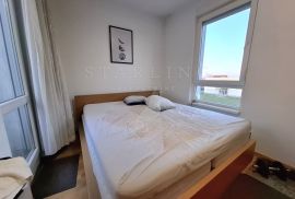 STAN, PENTHOUSE, PRODAJA, ZAGREB, ODRA, 74 m2, 2-soban, Zagreb, Kвартира