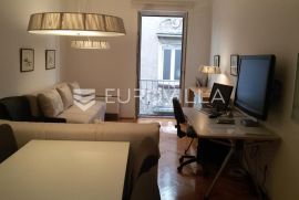 Rijeka, stan u centru, NKP 60,03m2, Rijeka, Appartment