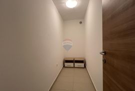 Pula, stan Veli Vrh 62m2, Pula, Appartement