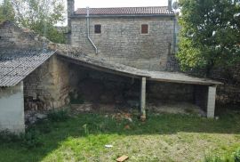 Malo istarsko imanje za renovaciju, Žminj, بيت