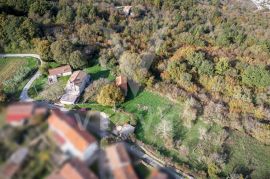 Prostrano imanje s potencijalom za turistički biznis, Labin, Casa