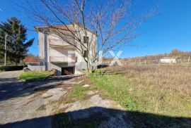 ISTRA, PIĆAN - Samostojeća obiteljska kuća, Pićan, House