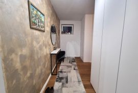 STAN, PENTHOUSE, NOVOGRADNJA, PRODAJA, VELIKA GORICA, 155 m2, 4-soban, Velika Gorica, Appartamento