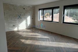 Apartman 3S+DB na atraktivnoj lokaciji!, Rovinj, Appartment