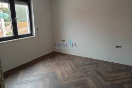 Apartman 3S+DB na atraktivnoj lokaciji!, Rovinj, Appartment