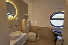 Rijeka, Bulevard - stan 3S+DB s natkrivenim parkingom, Rijeka, Appartment