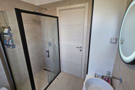 Rijeka, Bulevard - stan 3S+DB s natkrivenim parkingom, Rijeka, Appartment