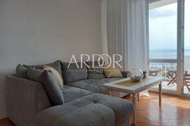 Rastočine, namješten stan s pogledom na more, Rijeka, Appartment