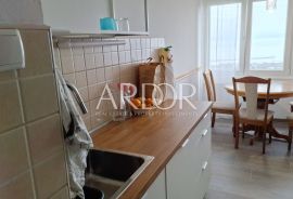 Rastočine, namješten stan s pogledom na more, Rijeka, Appartment