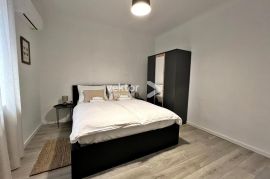 Centar, stan na par koraka do Korza, Rijeka, Appartement