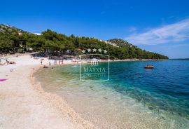 Pakoštane - Drage, vila prvi red do mora, plaža 30m! 1600000€, Pakoštane, Haus