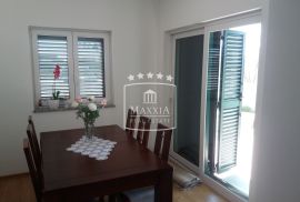 Zaton - Apartmanska kuća 362m2 sa 6 apartmana ODLIČNA PRILIKA!! 699000€, Nin, بيت