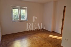 SRDOČI-STAN U NOVIJOJ ZGRADI, 1S+DB OD 48 m2, Rijeka, Flat